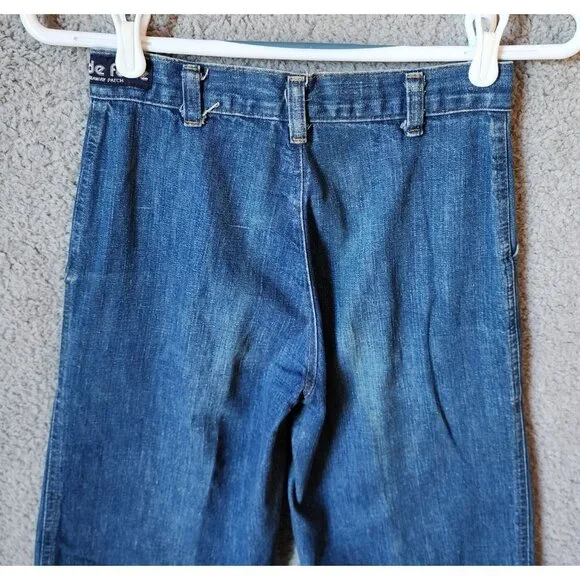 VTG 70s Women's Tour De Force Wide Flare Leg Baggy Jeans Patch Pockets Blue Sz 6